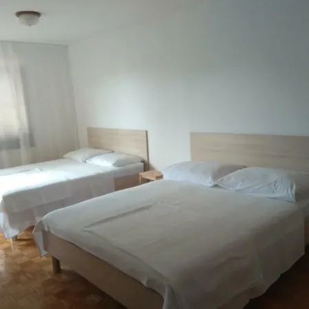 Holiday home Kuca Nadalina Tribunj (Sibenik-Knin)