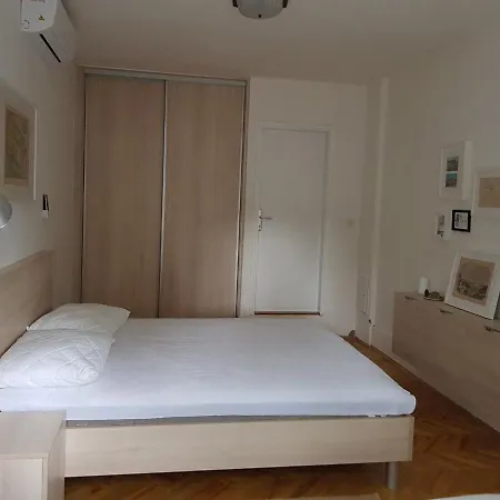 Kuca Nadalina Holiday home Tribunj (Sibenik-Knin)