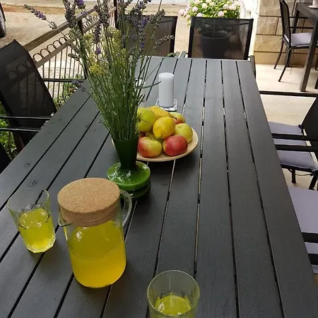 Kuca Nadalina Holiday home *